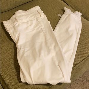 American Eagle White Jeans